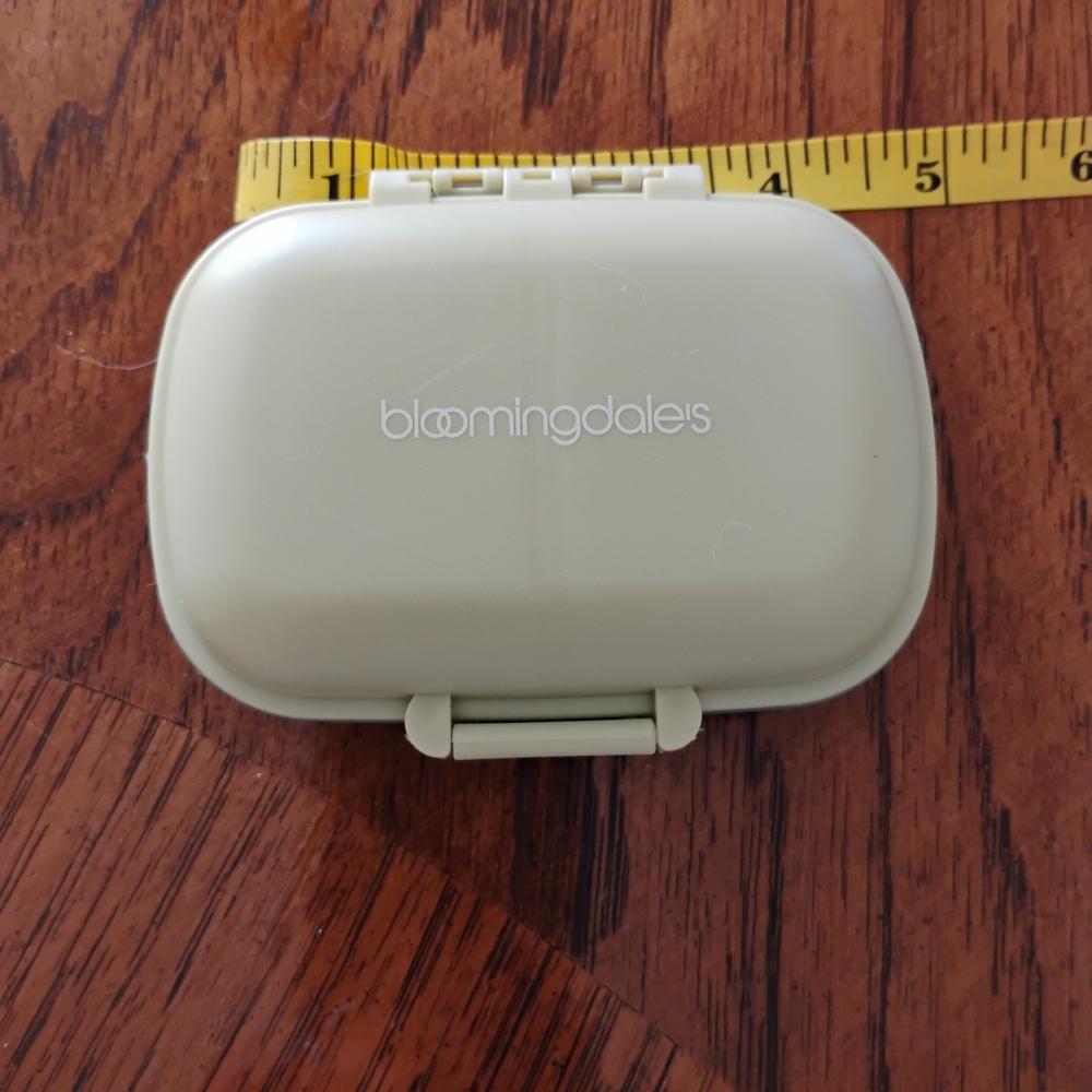 Bloomingdale's Compact Case